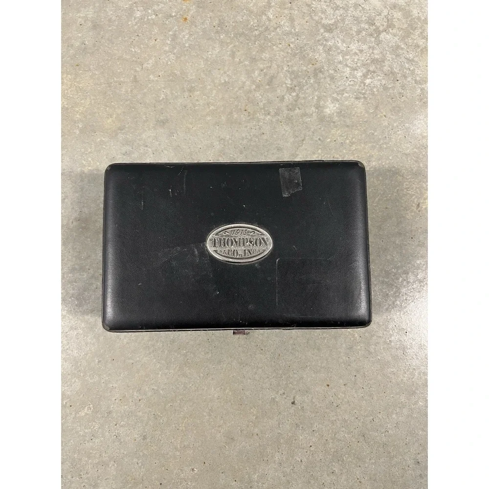 1915 Thompson & Co., Inc. Black Vinyl Cigar Humidor Box - Partial Accessories